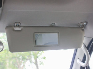 2015款M3 1.6L 7座豪华型 遮阳板（左）