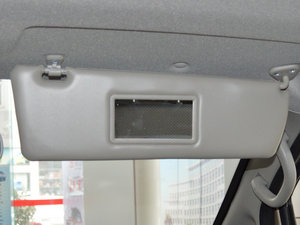 2015款M3 1.6L 7座舒适型 遮阳板（左）