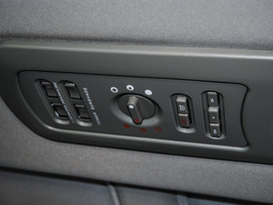 2015M5 Q3 2.0L 7SA g