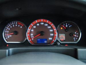 2015款M5 Q3 2.0L 7座短轴豪华型 仪表