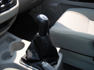 2015款V3 1.5L 5座特供版 国IV 换挡杆