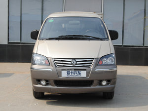 2015款V3 1.5L 7座舒适型 国IV 正前