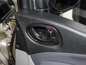 2015M5 Q3 2.0L 7SA g