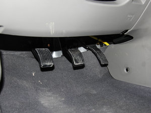 2015M5 Q3 2.0L 7SA п؅^