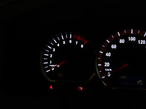 2015M5 Q3 2.0L 7SA п؅^