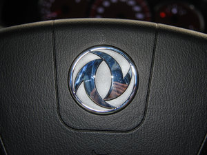 2015M5 Q3 2.0L 7SA п؅^