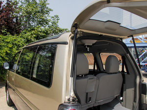 2015款M3 1.6L 7座豪华型 其它