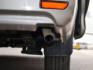 2015M5 Q3 2.0L 9LSm Ś