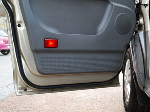 2015M5 Q3 2.0L 9LSm ǰTg