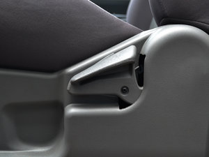 2015M5 Q3 2.0L 9LSm {{