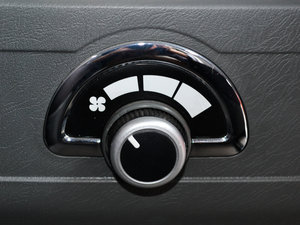 2015M5 Q3 2.0L 9LSm g