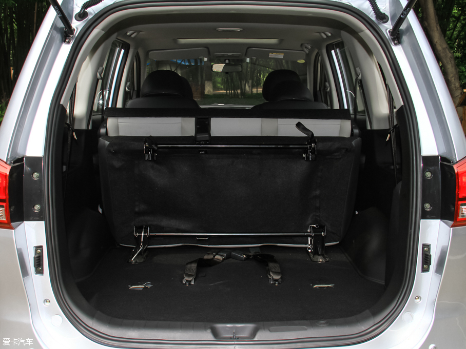 2016���L(f��ng)��S500 1.6L �ք�(d��ng)������