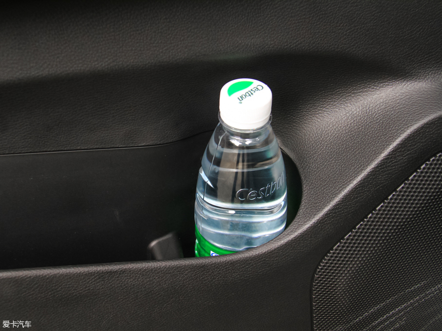 2016���L(f��ng)��S500 1.6L �ք�������