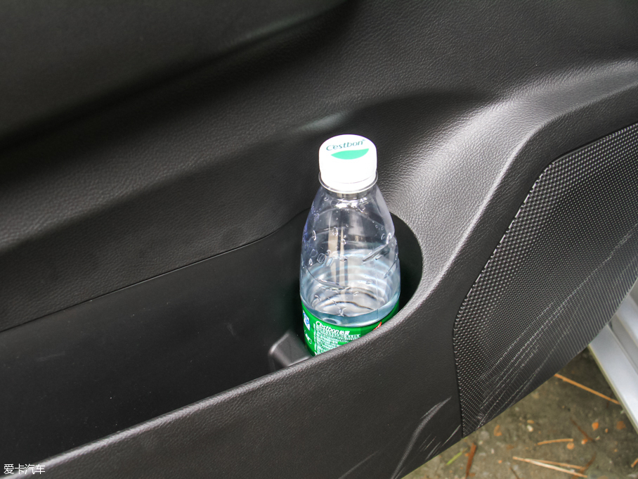 2016���L(f��ng)��S500 1.6L �ք�(d��ng)������