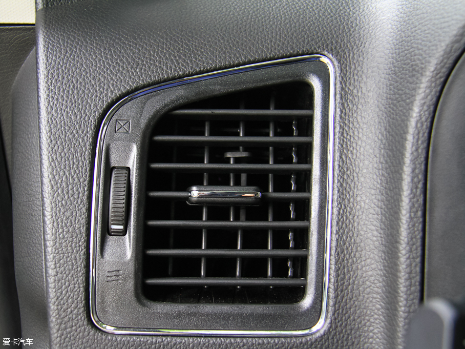 2016���L(f��ng)��S500 1.6L �ք�(d��ng)������