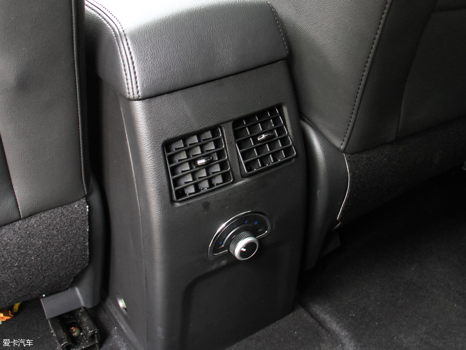 2016���L(f��ng)��S500 1.6L �ք�(d��ng)������