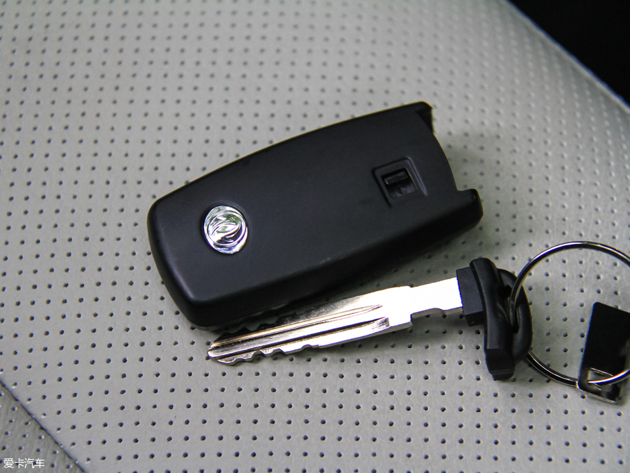 2016L(fng)S500 1.6L ք(dng)