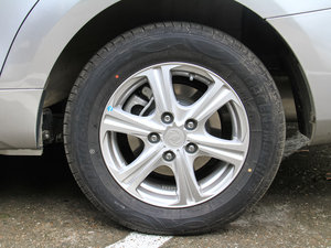 2016款1.6L 手动尊享型 轮圈