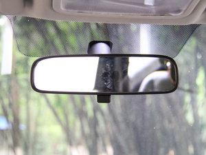 2016款1.6L 手动尊享型 车内后视镜