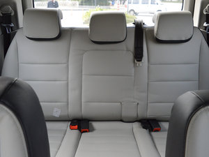 2016款1.5L 手动舒适型 空间座椅