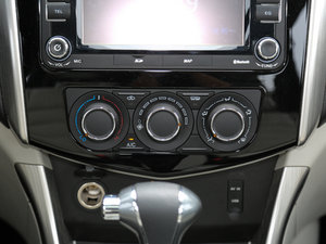 2016款1.6L CVT尊享型 空调调节
