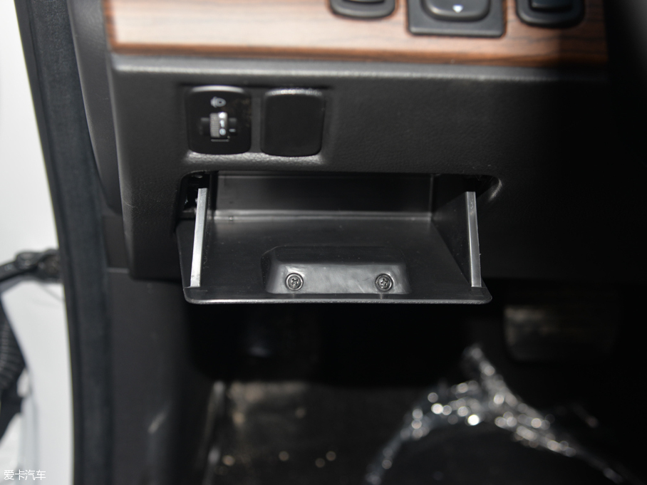 2016L(fng)CM7 2.0T Ԅ(dng)