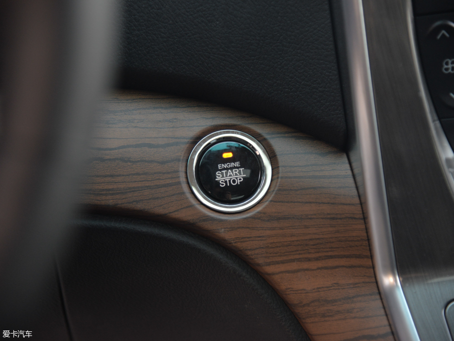 2016L(fng)CM7 2.0T Ԅ