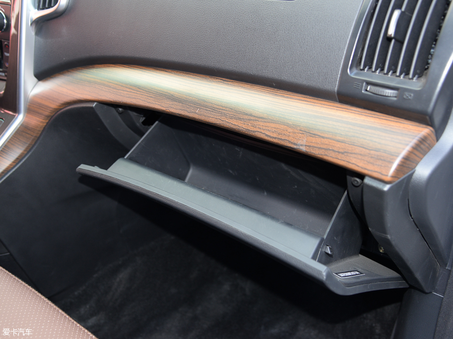 2016L(fng)CM7 2.0T Ԅ(dng)F