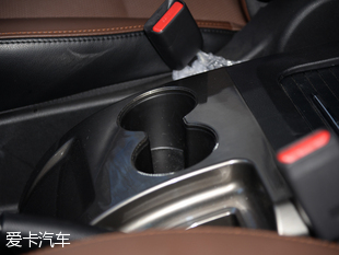 東風風行2016款風行CM7