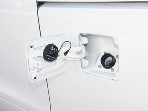 2016款2.0T 自动尊享型 油箱盖