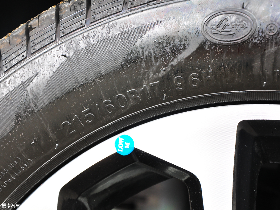 2016���X5 1.6L CVT���A��