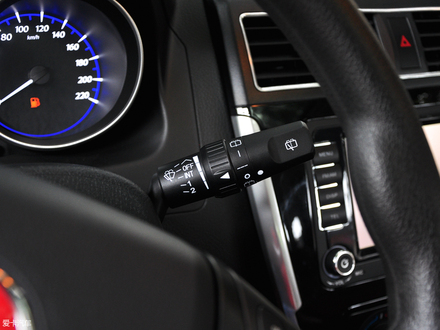 2016���X5 1.6L CVT���A��