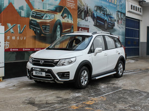 2016款1.5L 手动舒适型 左前45度
