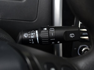 2016款1.6L CVT舒适型 中控区