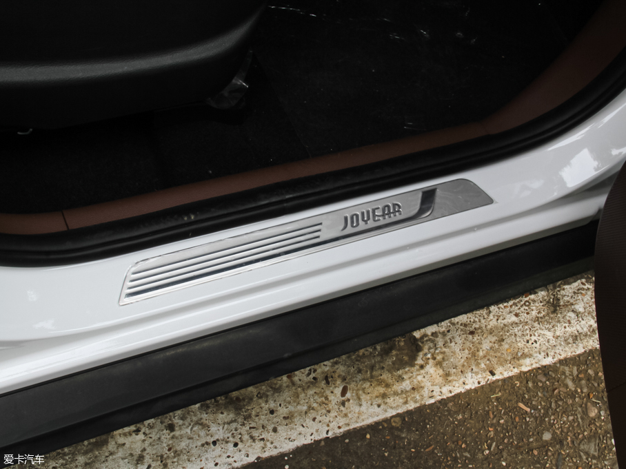 2016L(fng)SX6 1.6L CVT 7