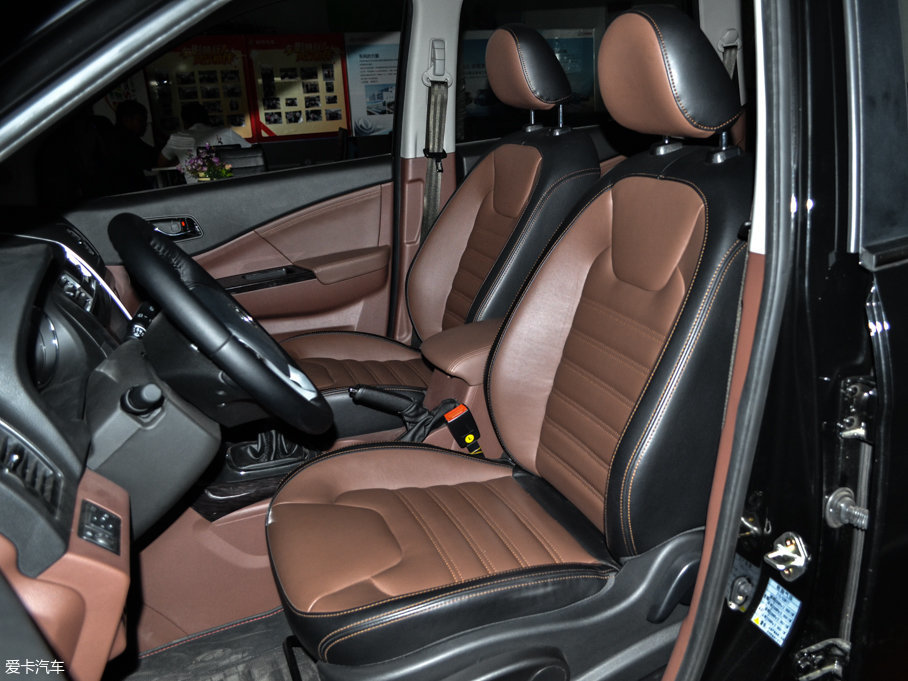 2016LSX6 1.6L CVTA 7