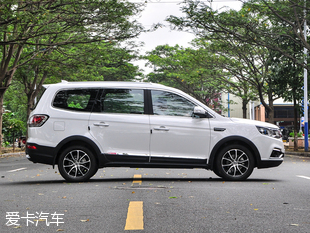 東風風行2016款風行SX6
