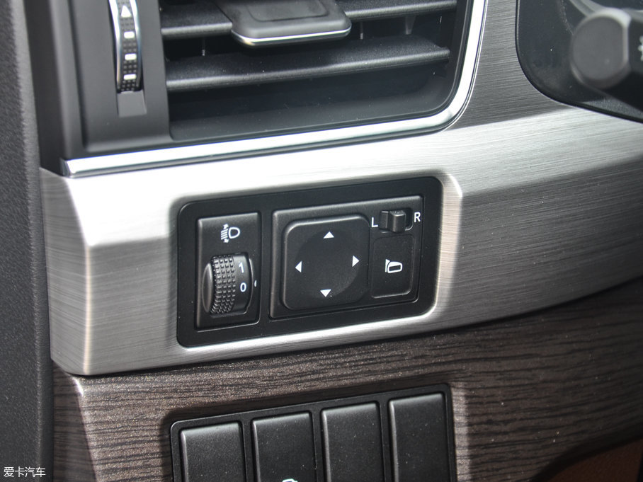 2017X5 1.6L քӺA