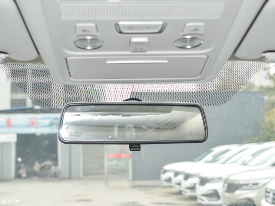 2017���X5 1.6L CVT���A��