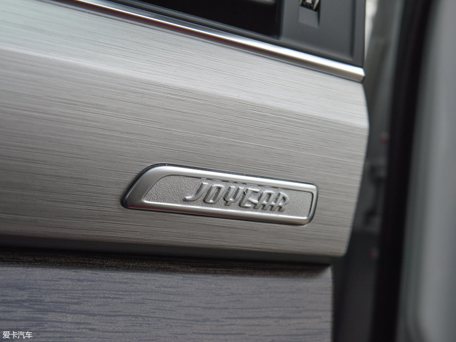 2017���X5 1.6L CVT���A��