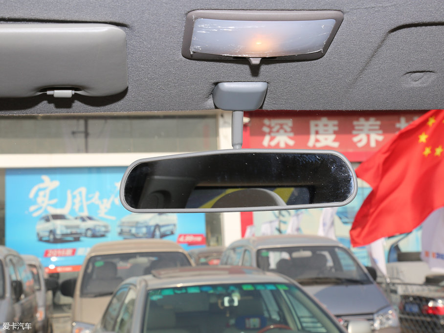 2017������ M3L 1.6L �ք�(d��ng)���m�� 7��