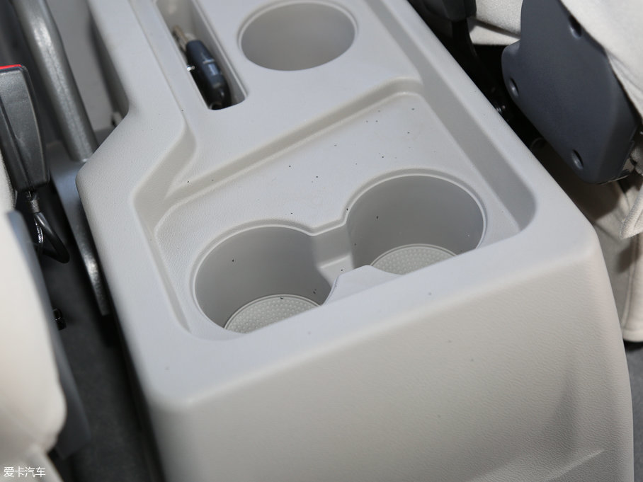 2017������ M3L 1.6L �ք����m�� 7��