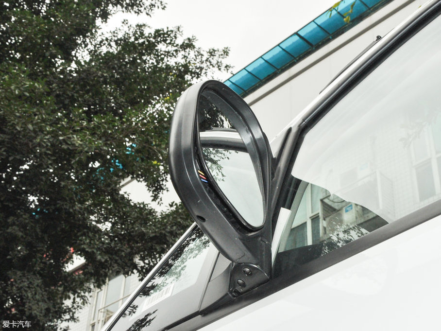 2017������ M5 1.6L �ք����m��