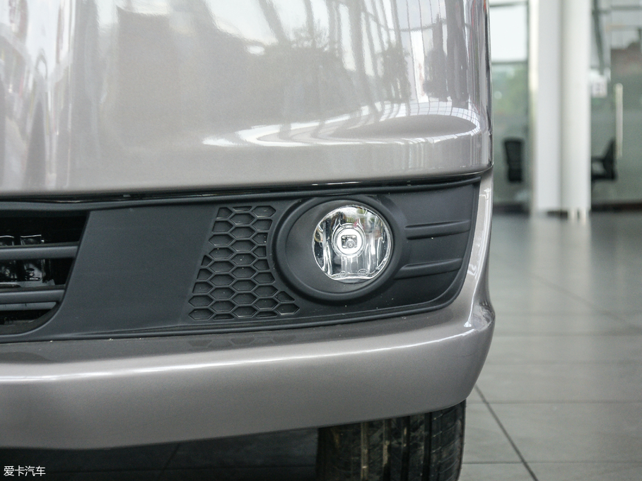 2017������ V3 1.5L �ք����m�� 7��