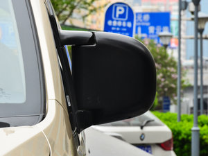 2017款M5L 1.6L 手动舒适型 7座 后视镜