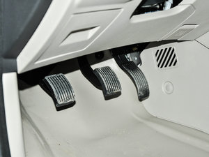 2017M5 1.6L քӘ˜ g