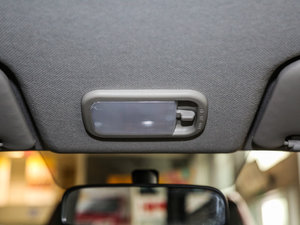 2017款1.5L 手动实用型 空间座椅