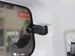 2017款1.5L 手动精英型 空间座椅