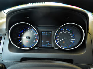 2017款1.5L 手动舒适型 仪表