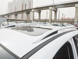 2017款1.6L CVT豪华型 车顶